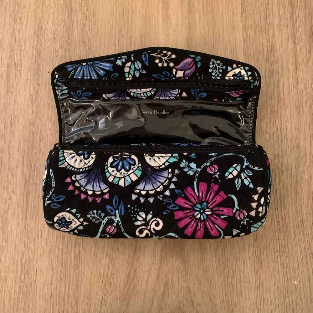 Vera Bradley On a Roll Case in Bramble